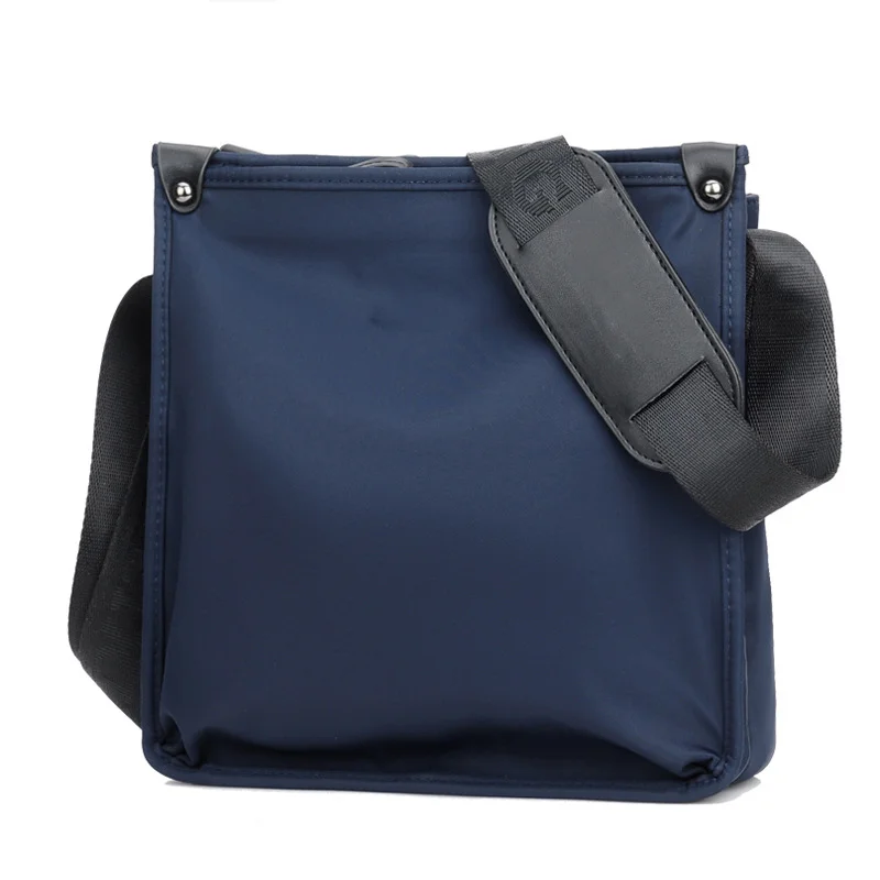 Guangzhou Fuliya Industry Co.,Ltd C-81180 Men's shoulder/crossbody bag, water-resistant Oxford fabric, large capacity, smooth zipper, non-slip shoulder pad, and adjustable buckle - for business, commuting, and daily use.
