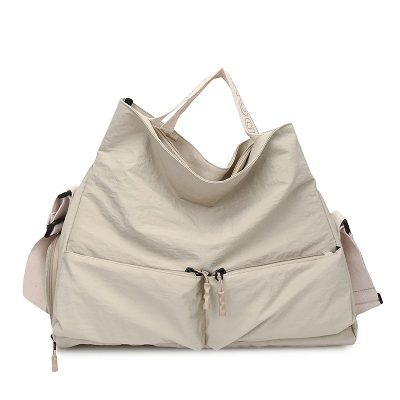 Guangzhou Fuliya Industry Co.,Ltd C-81199 Waterproof travel gym bag, large capacity, shoe compartment, wet/dry pocket, adjustable strap, and comfortable handle - hand, shoulder, or crossbody carry for travel, fitness, and sports.