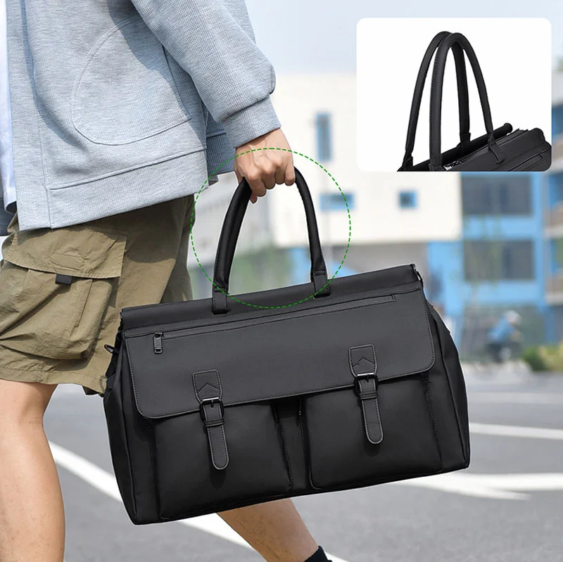 Guangzhou Fuliya Industry Co.,Ltd C-81284 Men's casual travel bag, large capacity with multi-layer storage, front/back zipper pockets, detachable hook, metal buckle, and wet/dry compartment - for commuting, fitness, and travel.