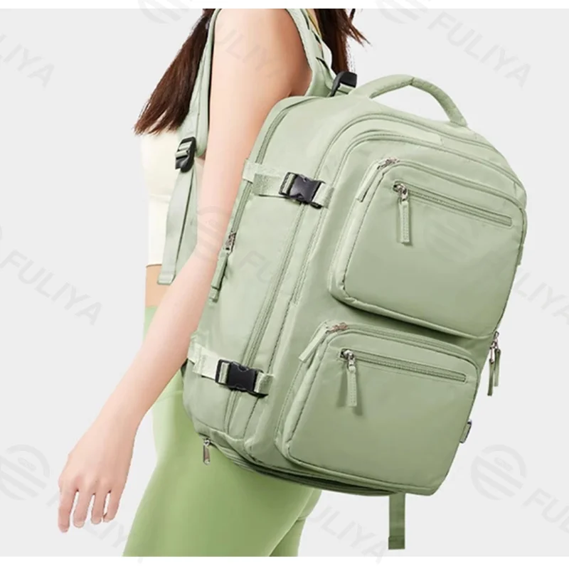Guangzhou Fuliya Industry Co.,Ltd C-81298 Multi-functional travel backpack, 180° full-open, approx. 35L, shoe compartment, laptop compartment, luggage strap, and breathable back panel - for commuting, business trips, and short travel.