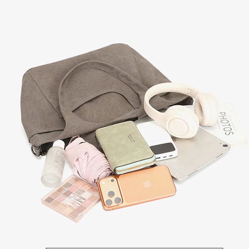 Guangzhou Fuliya Industry Co., Ltd Crossbody Chest Bag C-81448 – Back view showing logo placement and breathable mesh panel (6/6)