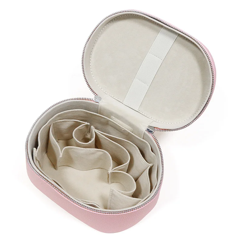 Guangzhou Fuliya Industry Co.,Ltd C-81454 This PU makeup bag features macaron colors, large capacity with compartments, smooth zipper and wide handle – for business trips, travel, and daily use.